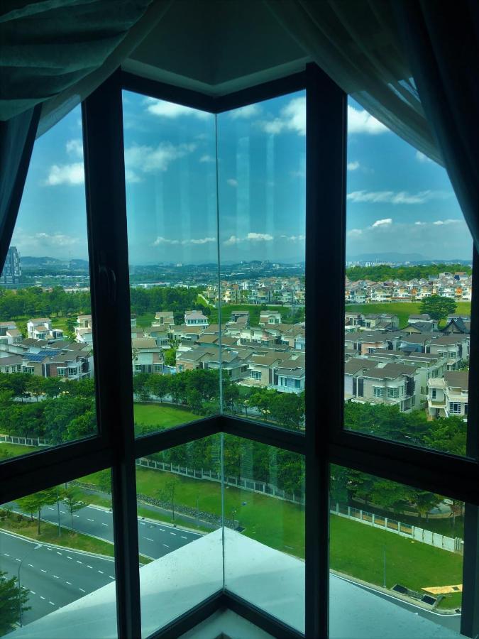 Vistamuslim Homestay Cheras Bagian luar foto